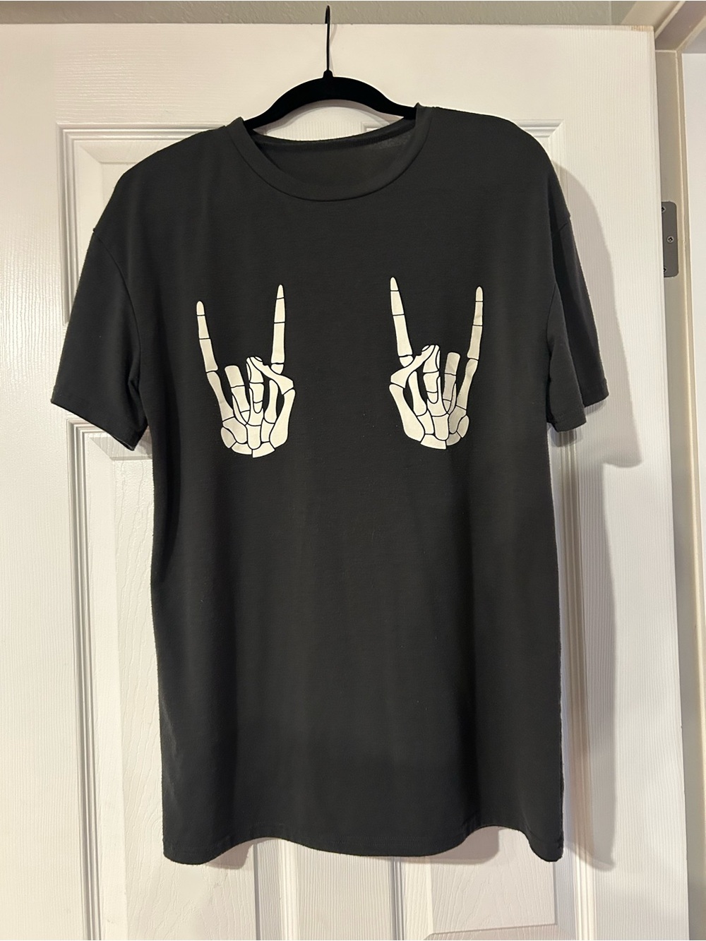 Unbranded Black Short-Sleeve Tee with White Skeleton Hand Graphic